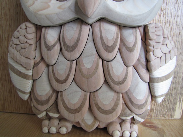 animali di legno: particolare del corpo