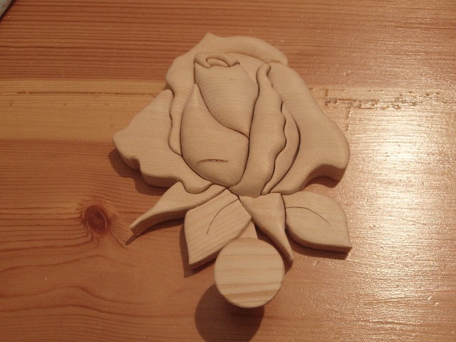 sagoma di una rosa: 